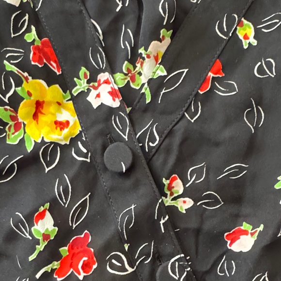 Veronica Beard Black Floral Blouse - Picture 5 of 5